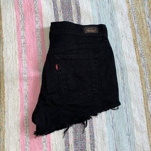 ⚡️2 for 50$⚡️Vintage Levis shorts